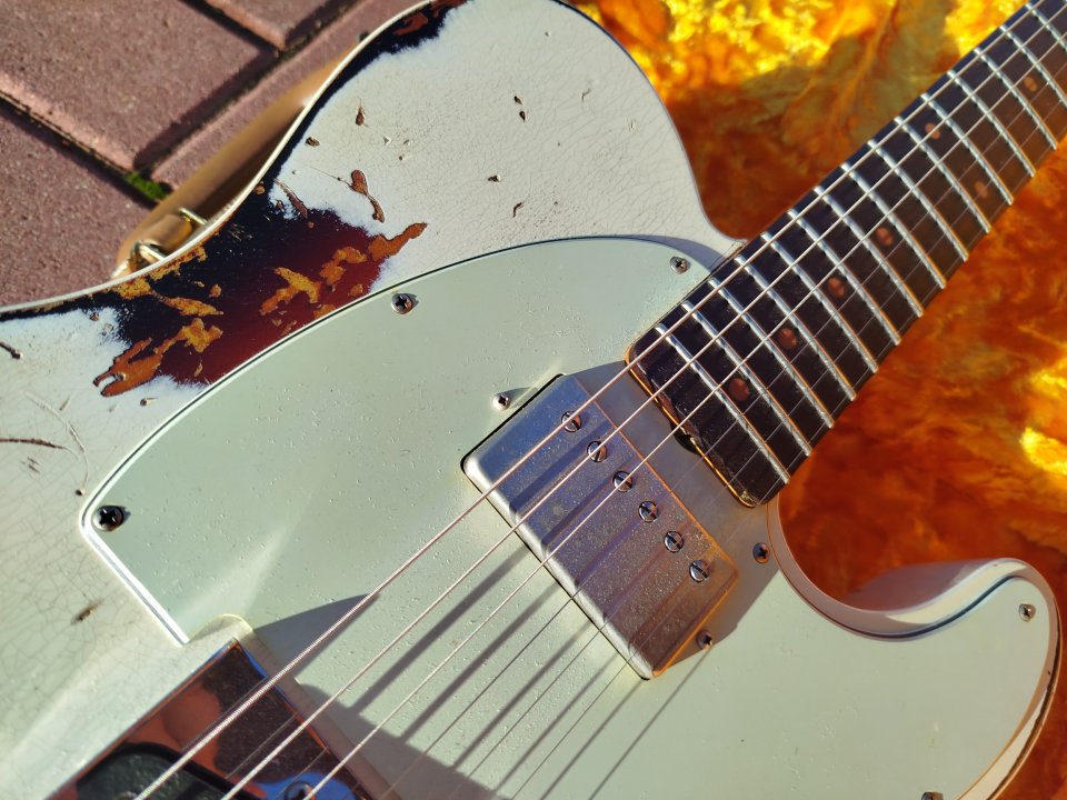 Fender Telecaster Custom Shop Ltd Ed 1960 Heavy Relic NAMM 2018 de segunda mano · Foto 3 de 10 · Albacete · 5250 €