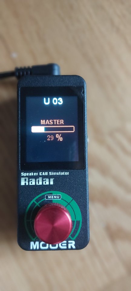 Mooer Radar Speaker Cab Simulator de segunda mano · Foto 4 de 9 · Madrid · 70 €