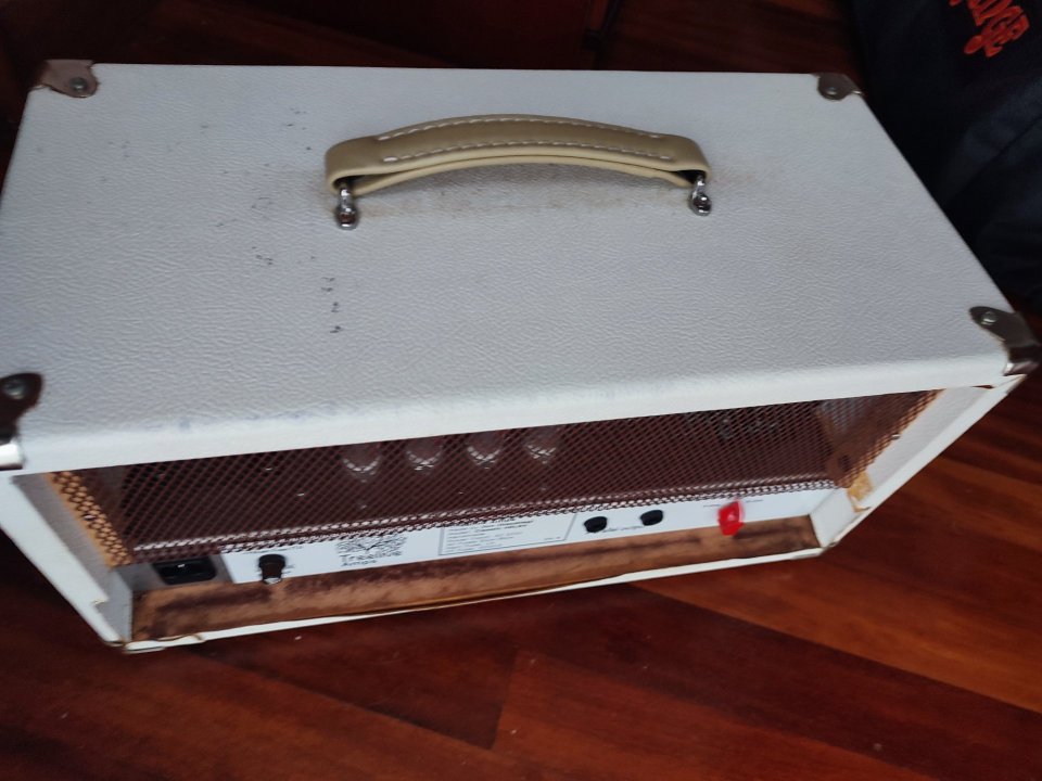 Amplificador clon de primeros Ac30s