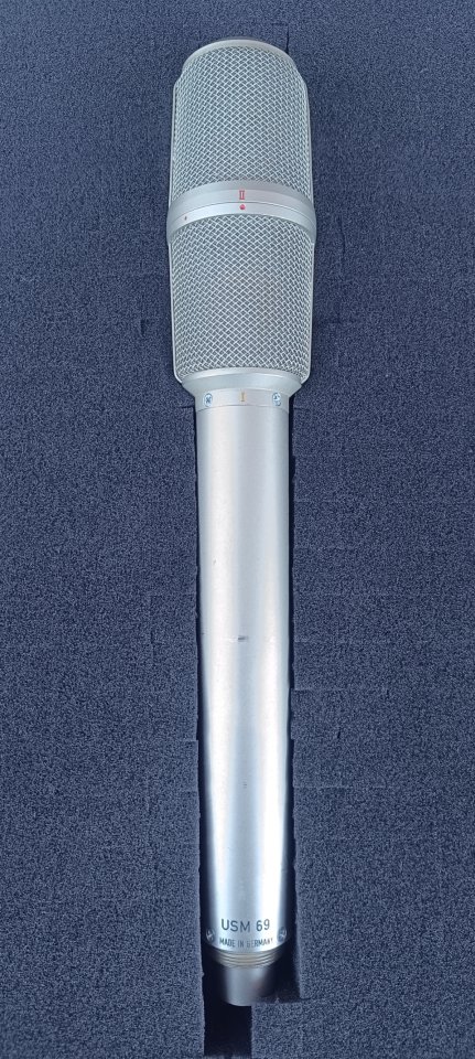 Neumann USM 69 i – Micrófono estéreo  – Recién revisado por Pablo Kahayan