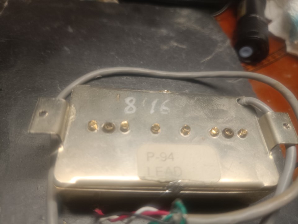 Gibson P94 lead dorada y crema de segunda mano · Foto 2 de 3 · Madrid · 100 €