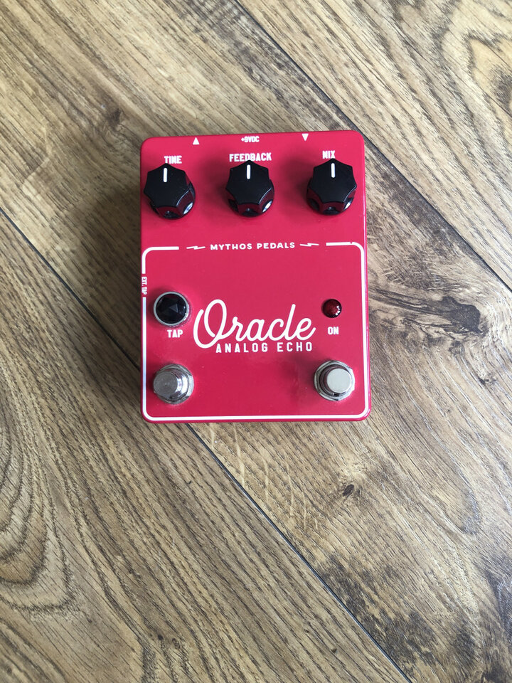 REBAJADO Mythos Oracle Analog Echo