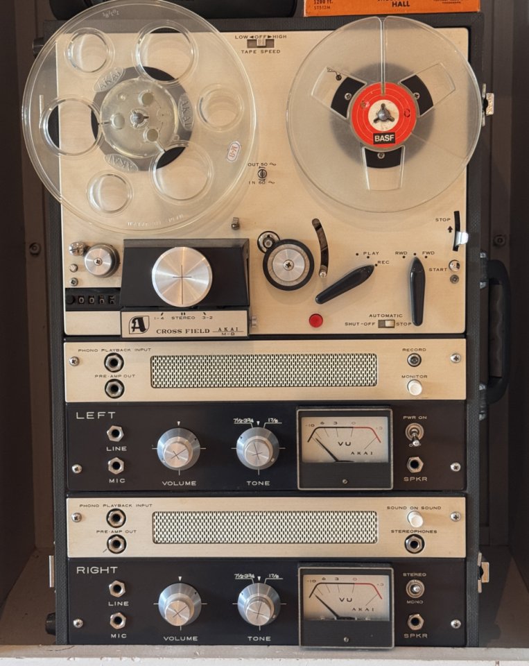 Akai M8 RTR reel, doble amplificador valvulas tipo Vox AC4 de segunda mano · Foto 1 de 4 · Tarragona · 475 €