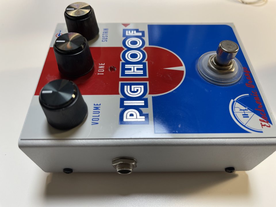 Electronic Orange Pig Hoof (Rojo) - El Big Muff Rams Head definitivo de segunda mano · Foto 1 de 3 · Girona · 180 €