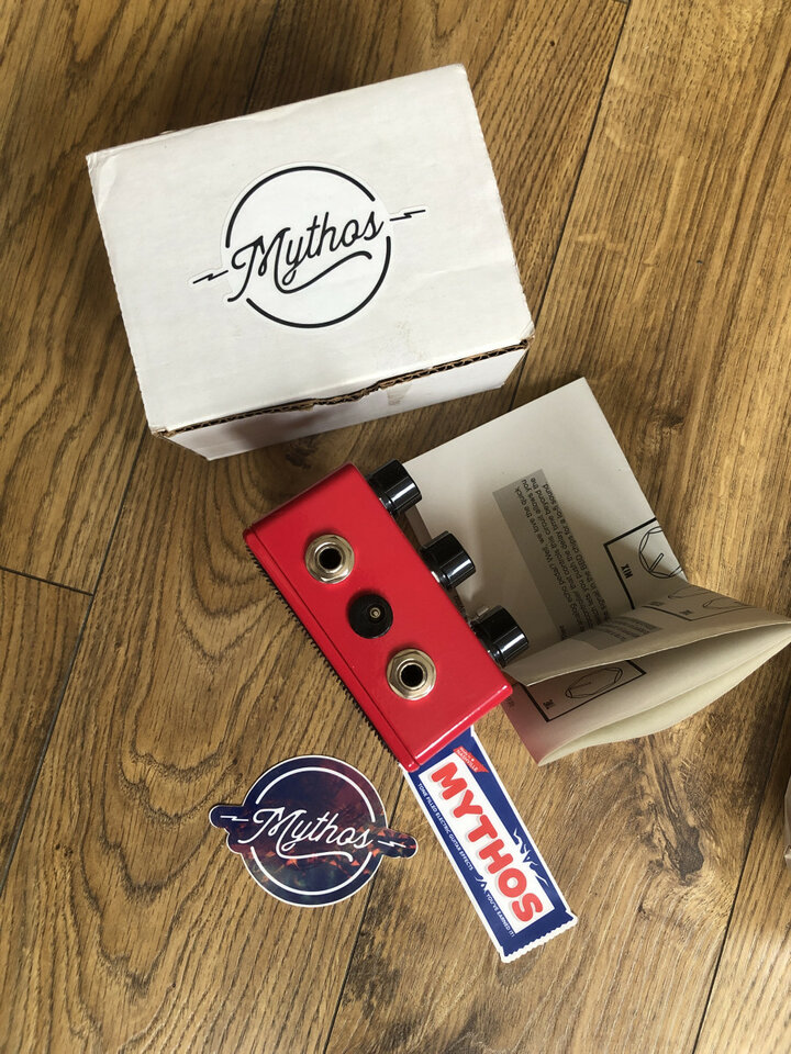 REBAJADO Mythos Oracle Analog Echo