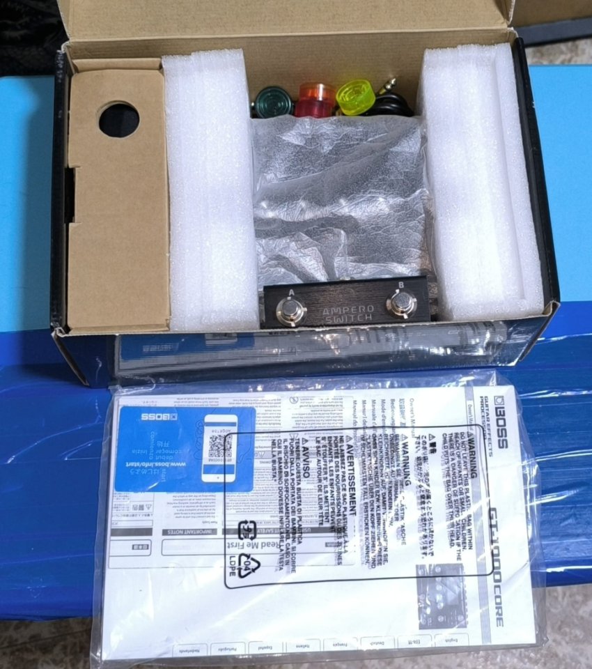 Boss GT1000Core+Extras de segunda mano · Foto 2 de 5 · Córdoba · 420 €