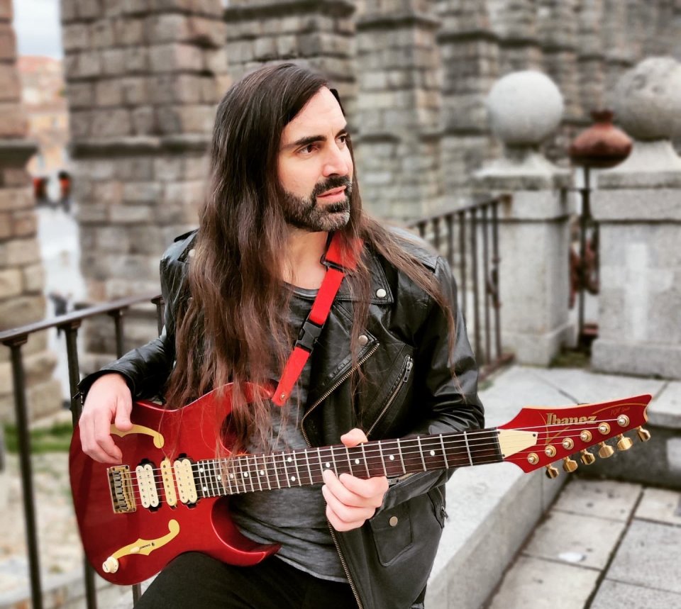 Comunidad Guitarrera "MAT Guitar Troop" Videolecciones, Retos, y WhatsApp