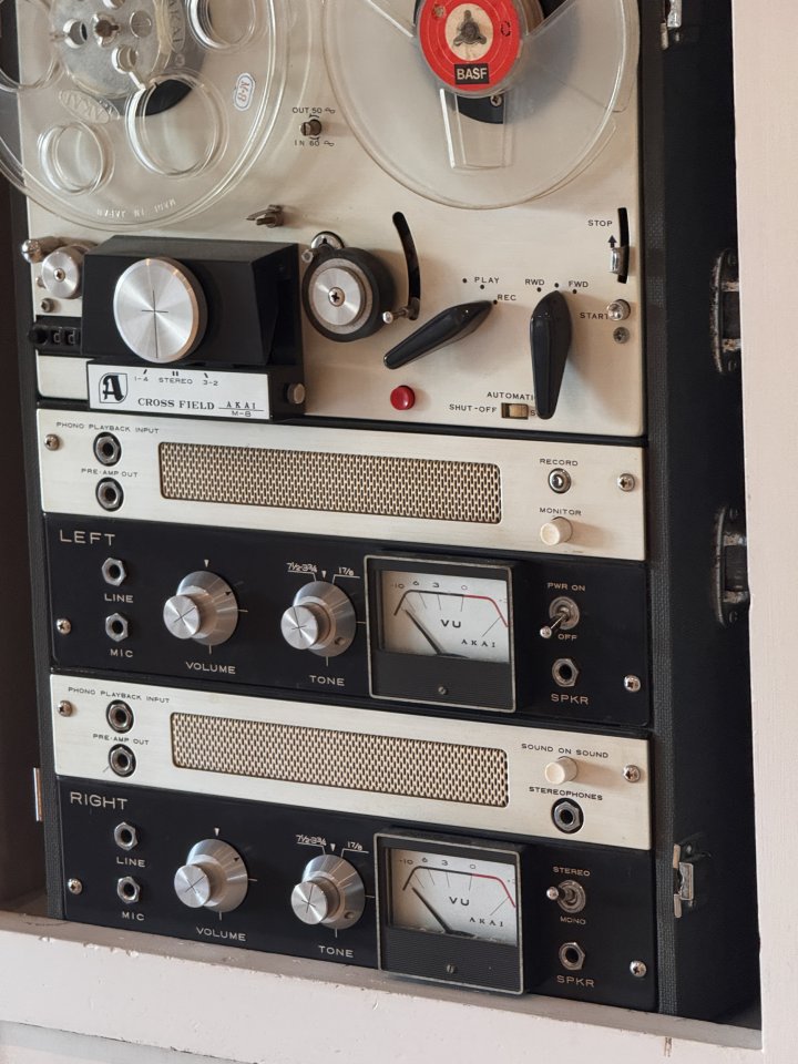 Akai M8 RTR reel, doble amplificador valvulas tipo Vox AC4 de segunda mano · Foto 4 de 4 · Tarragona · 475 €