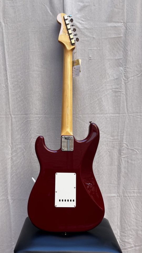 Fender Stratocaster Traditional 60s Aged Dakota Red de segunda mano · Foto 3 de 5 · Madrid · 950 €