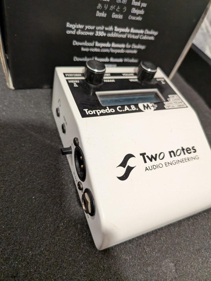 Two notes torpedo cab m+