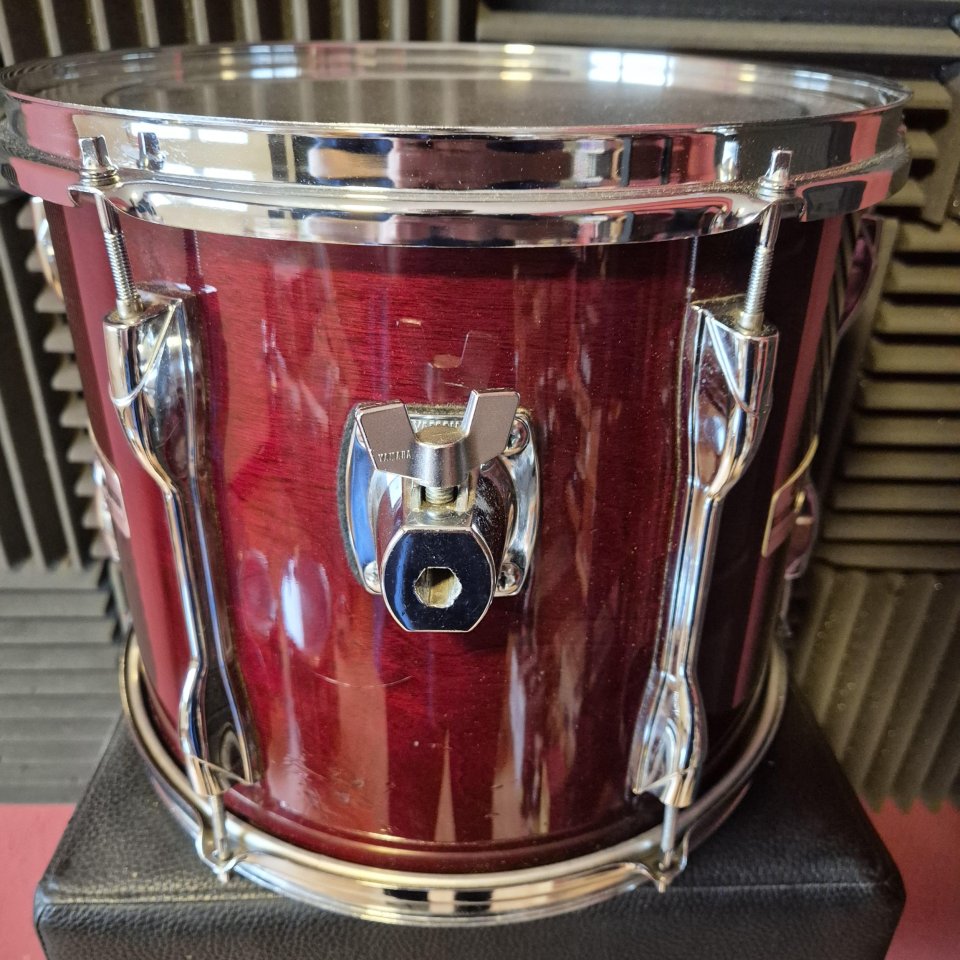 Tom 13" YAMAHA 9000 Recording Custom Cherry Wood de segunda mano · Foto 2 de 9 · Cantabria · 350 €