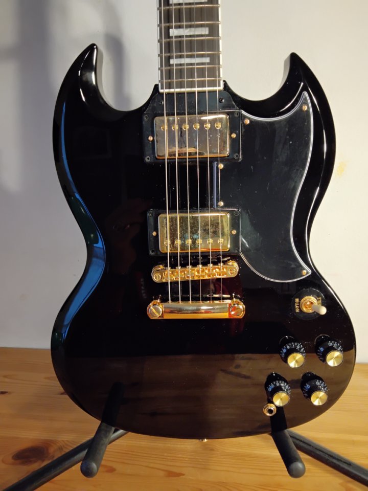 Guitarra electrica: Epiphone by Gibson Collection de segunda mano · Foto 3 de 8 · Araba · 400 €