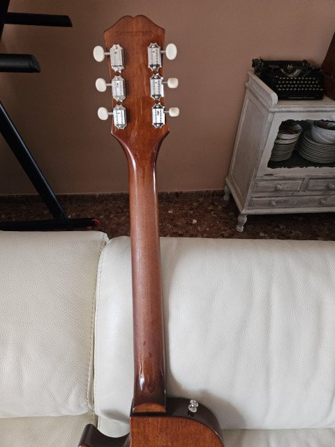 Epiphone LP Jr + Pastilla Gibson