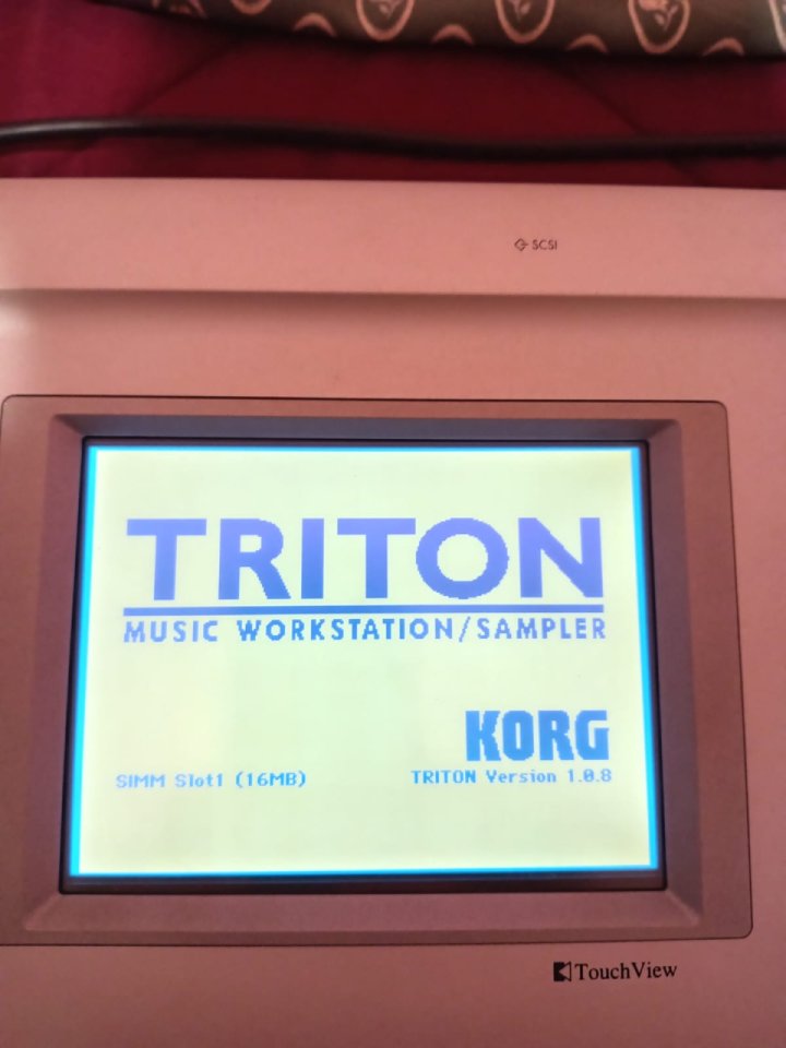 Korg Triton