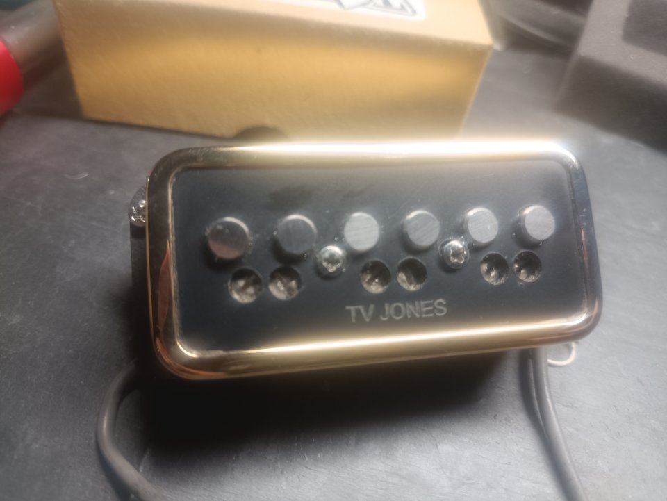 TV Jones t-armond dynasonic formato filtertron, gold. Neck de segunda mano · Foto 1 de 5 · Madrid · 130 €