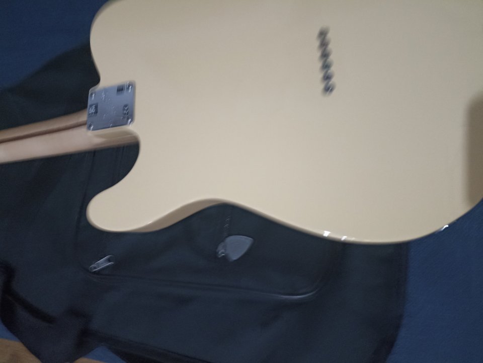 Fender Telecaster de segunda mano · Foto 7 de 10 · Madrid · 1350 €