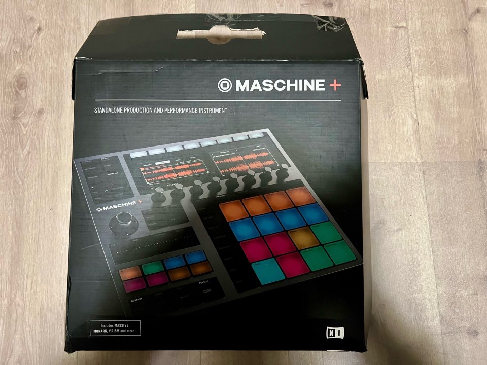 Nativa Instruments Maschine Plus