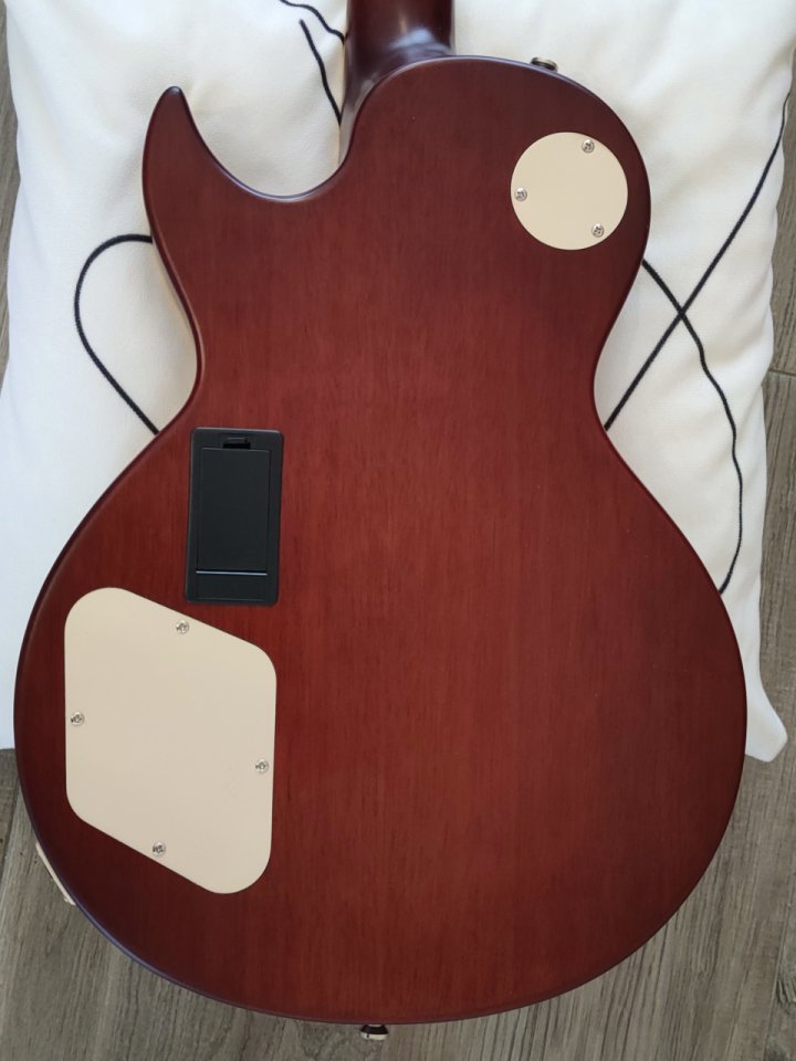 Cort CR300 nueva de segunda mano · Foto 5 de 6 · Bizkaia · 320 €
