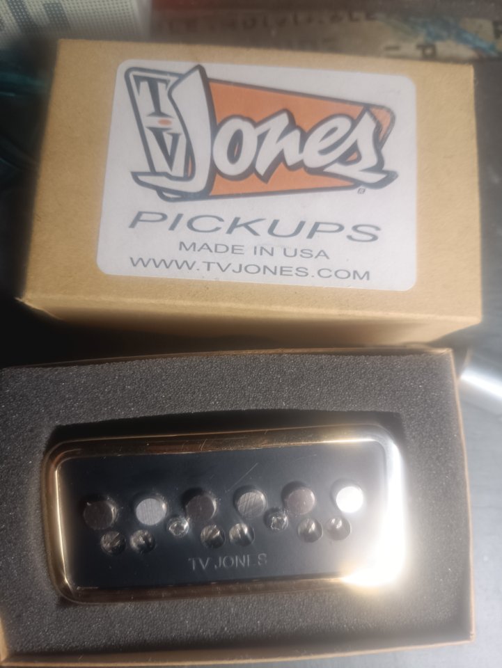 TV Jones t-armond dynasonic formato filtertron, gold. Neck de segunda mano · Foto 4 de 5 · Madrid · 130 €