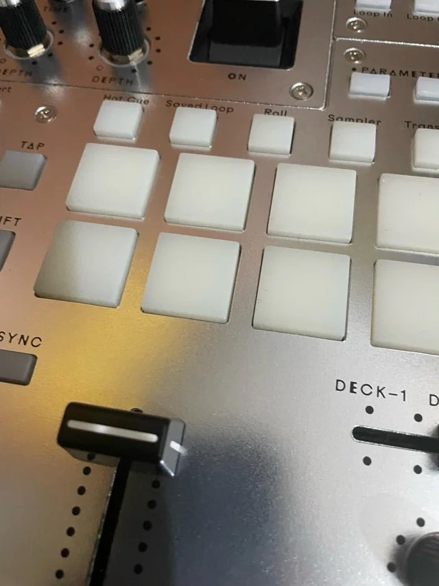 Rane Seventy A-Trak Signature Edition de segunda mano · Foto 3 de 5 · Alicante · 1300 €