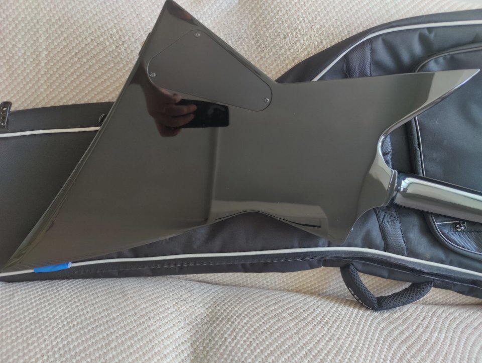 Ltd ex200 con Seymour Duncan Blackout