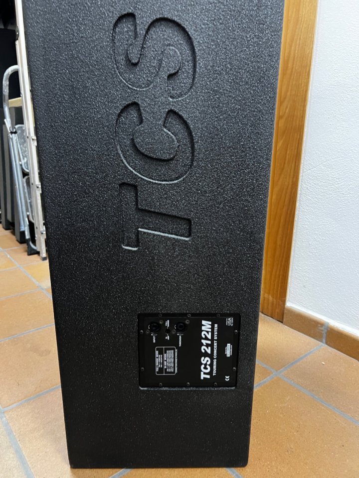 Monitor Profesional TCS 212M Touring de segunda mano · Foto 3 de 5 · Granada · 450 €