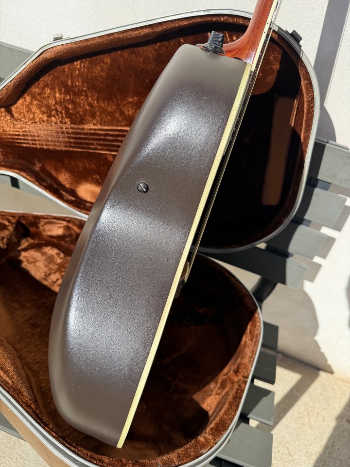Ovation “Patriot” de 1976 de segunda mano · Foto 7 de 10 · Alicante · 1200 €