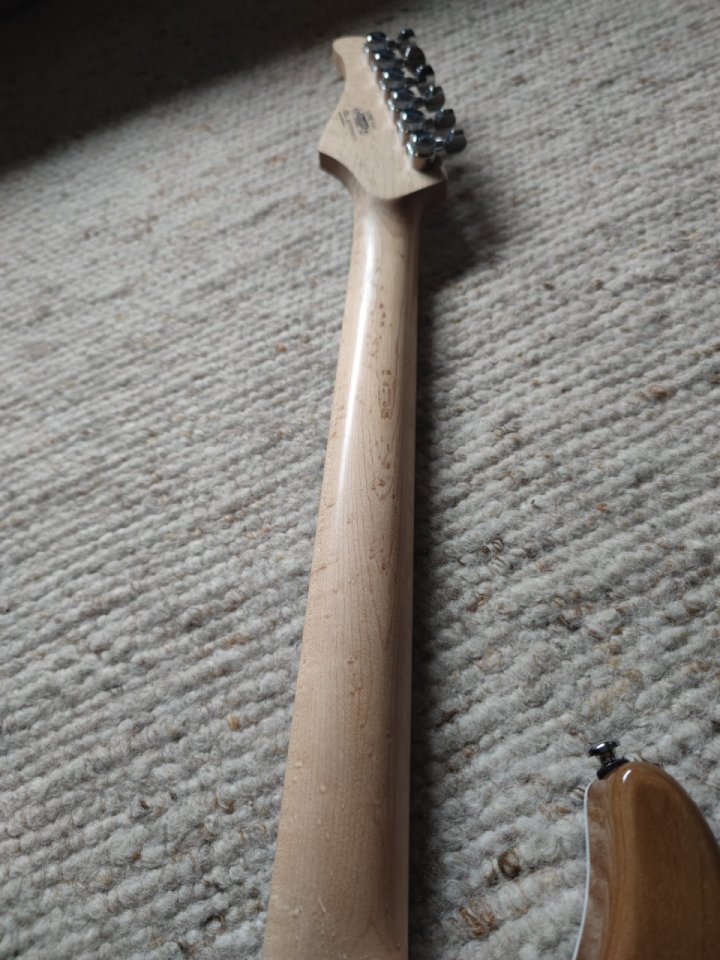 Guitarra Cort G290 FAT Antique Violín de segunda mano · Foto 7 de 7 · Madrid · 360 €