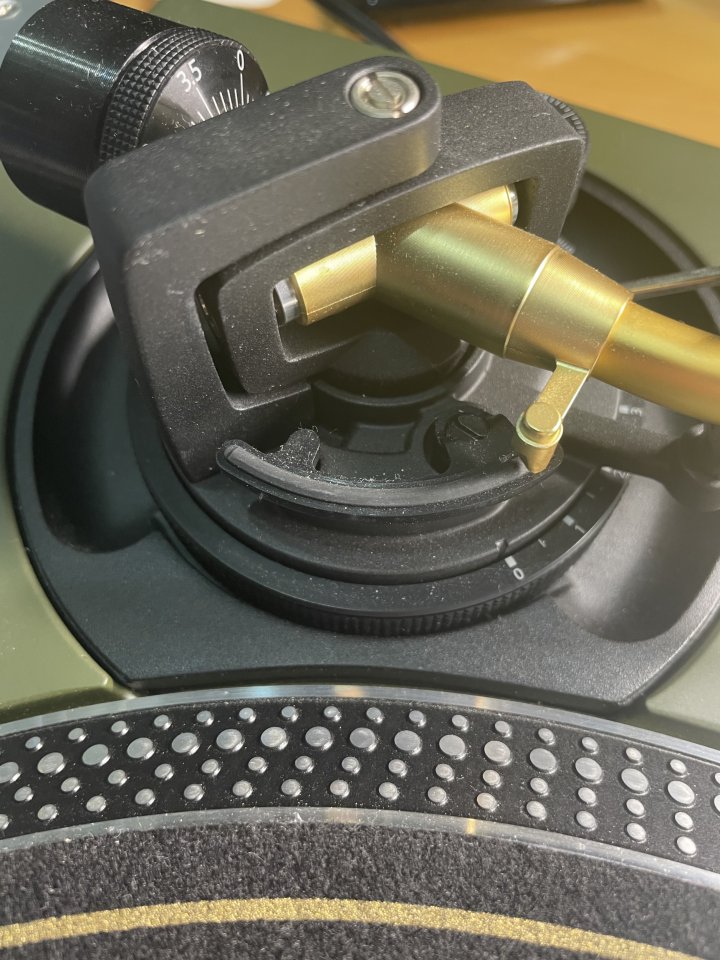 Technics SL-1200M7L-C 50th Anniversary -Verde Mate de segunda mano · Foto 2 de 5 · Alicante · 2500 €