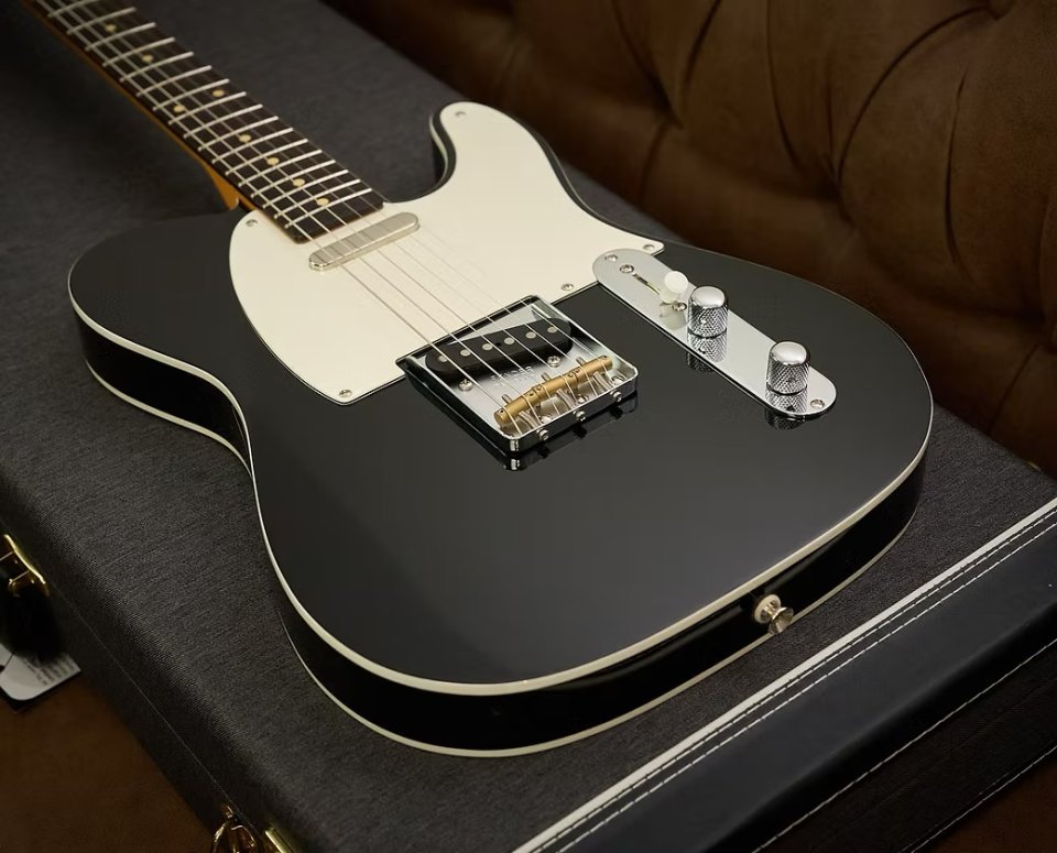 Guitarra Eléctrica Rossi Handmade Guitars Telma Black