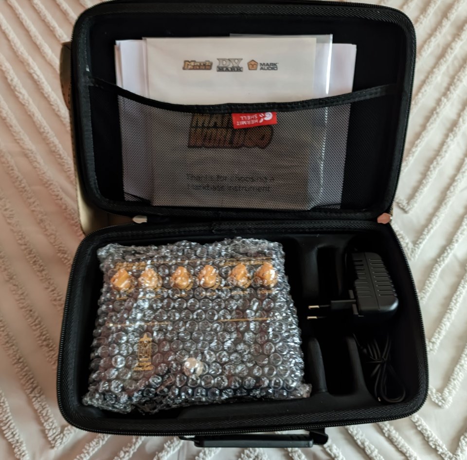 MARKBASS COMPRESSORE bajo nuevo + estuche