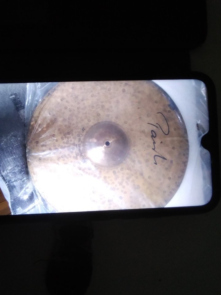 Cambio dos crash, un china y un ride todos mis platos de segunda mano · Burgos