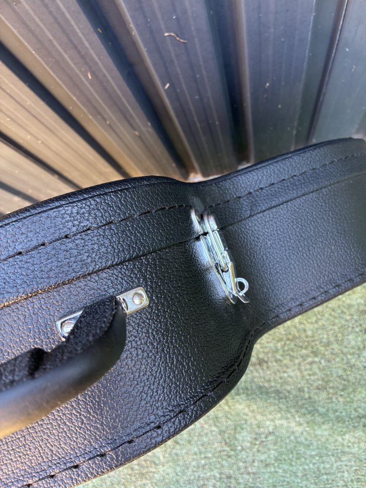 Estuche Gretsch G2655T BLK