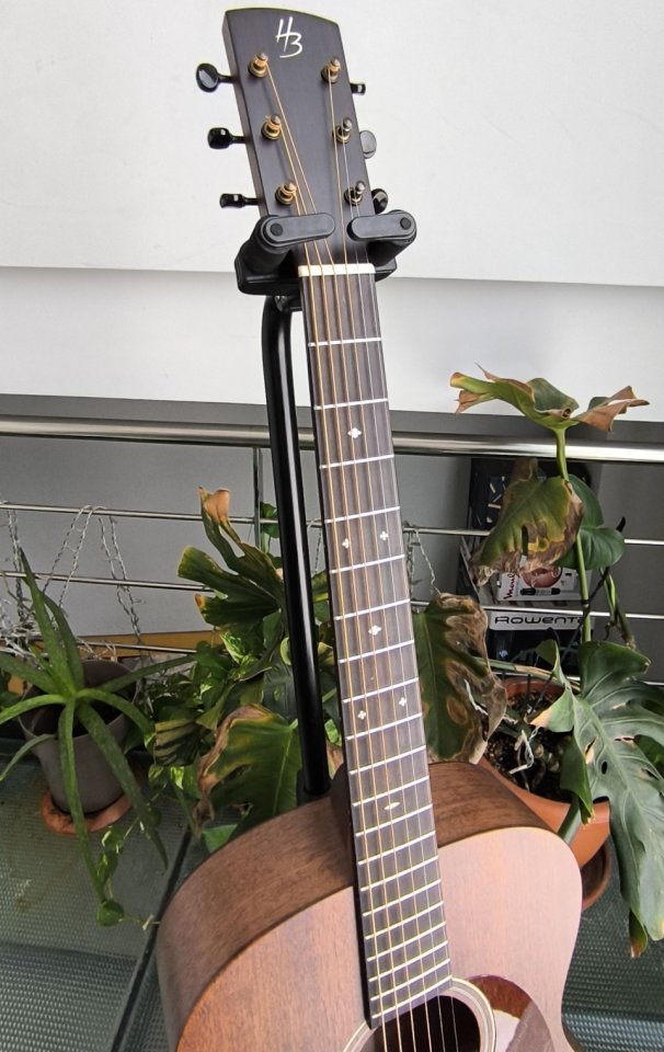 Harley Benton CLA-15M SolidWood + Fishman Matrix Infinity VT Narrow +extras de segunda mano · Foto 3 de 10 · Valencia · 325 €