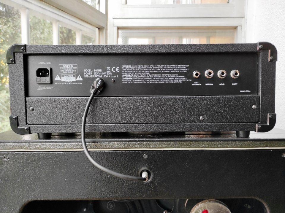 Pantalla 2x12 AlNiCo (años 60, USA) + cabezal 2 canales y reverb modificado. de segunda mano · Foto 8 de 10 · Valencia · 450 €