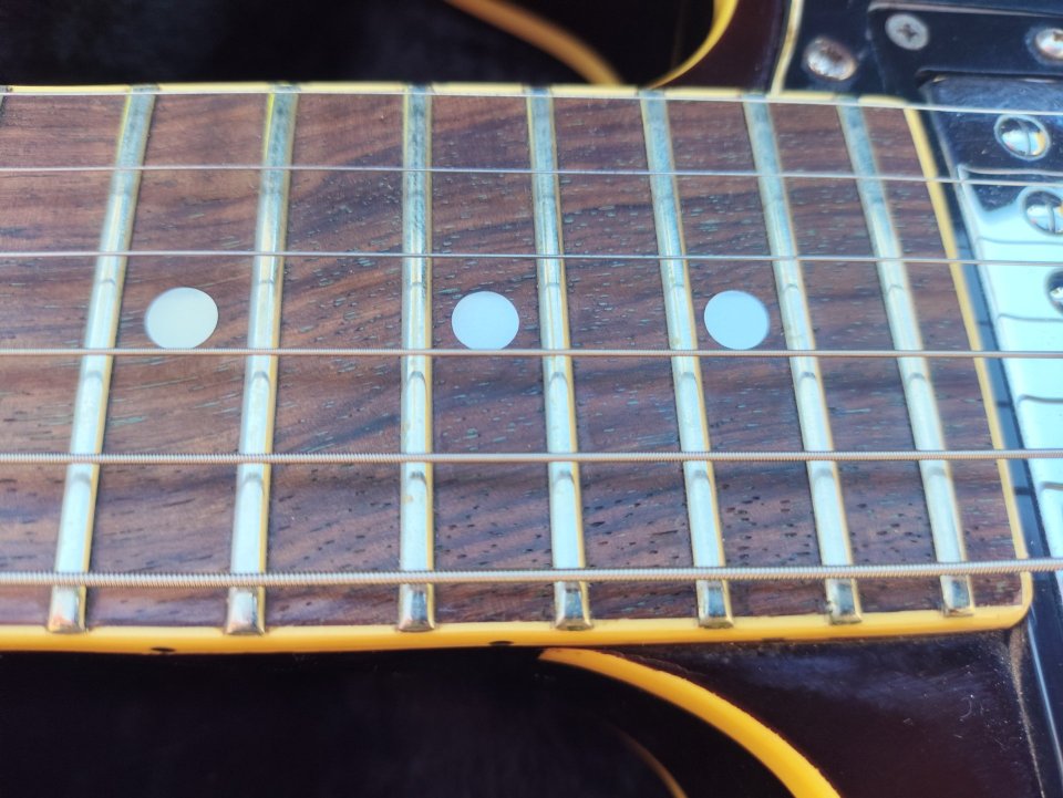Epiphone ES 335 de segunda mano · Foto 9 de 10 · Alicante · 750 €