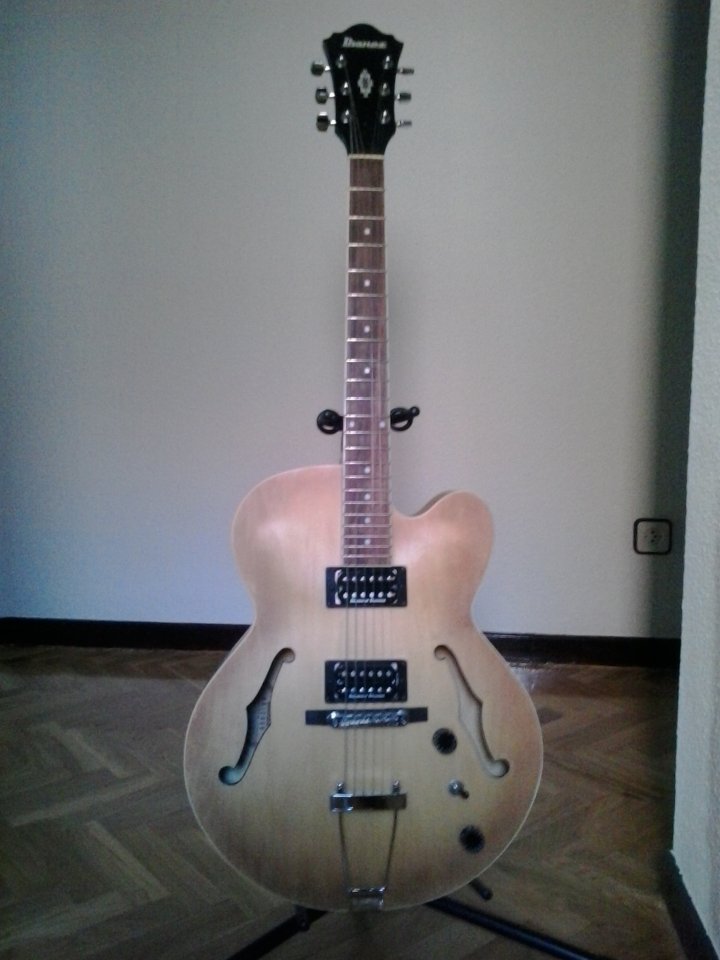 Ibanez AF 55
