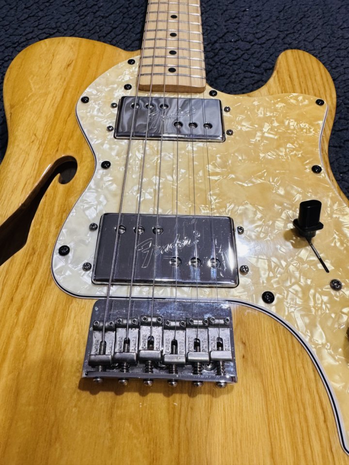 Fender Classic thinline 72 de segunda mano · Foto 3 de 10 · SC Tenerife · 810 €