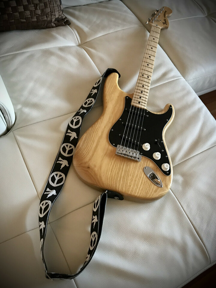 Fender Stratocaster 1976 INTACTA