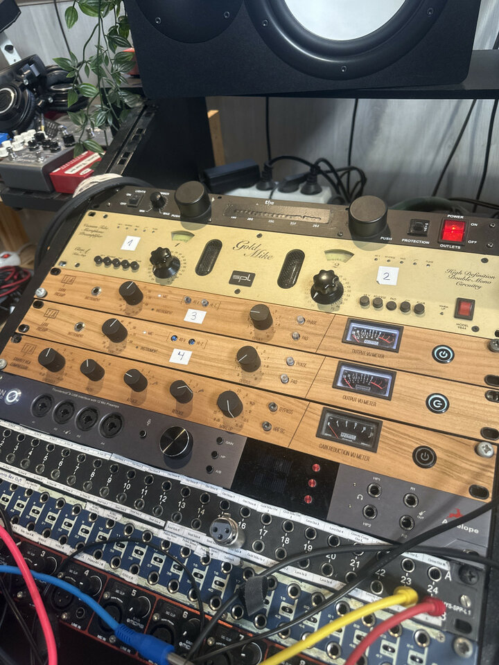 O cambio Tierra audio lava preamp x2 de segunda mano · Foto 3 de 3 · Madrid · 700 €