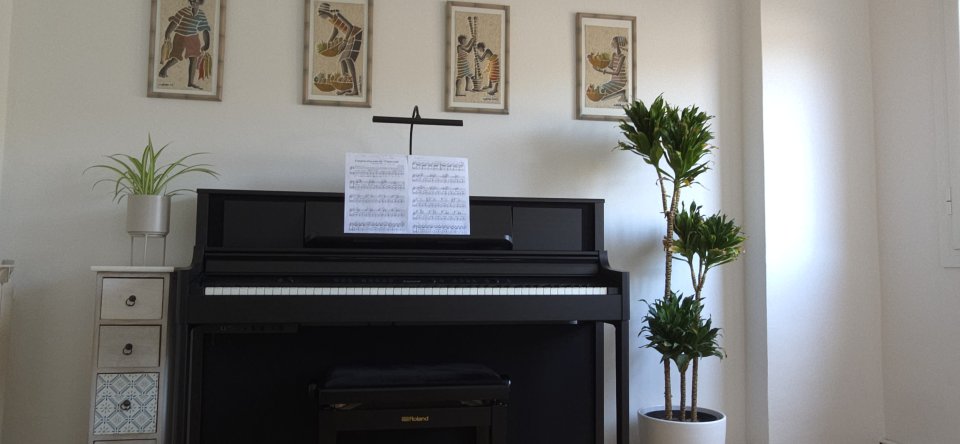 Piano Digital Roland LX-705 CH Negro de segunda mano · Foto 3 de 6 · Barcelona · 900 €