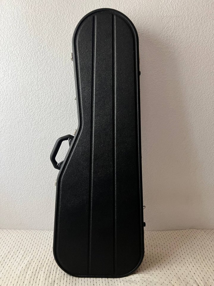Fender MIJ Elemental Jazzmaster 2023 + Hiscox Pro II de segunda mano · Foto 9 de 10 · Alicante · 1490 €