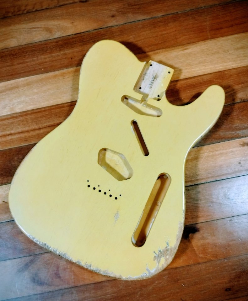 MJT Pinecaster body, reservado.