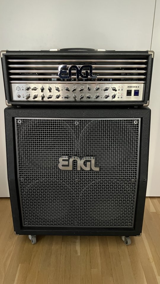 ENGL Invader II 30th Anniversary (E642/2) + Pantalla 4x12