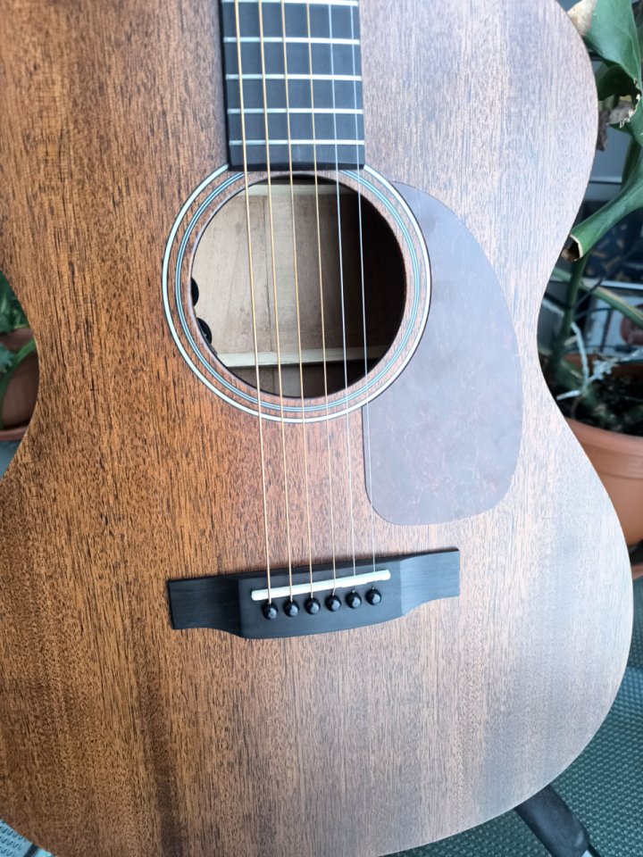 Harley Benton CLA-15M SolidWood + Fishman Matrix Infinity VT Narrow +extras de segunda mano · Foto 10 de 10 · Valencia · 325 €