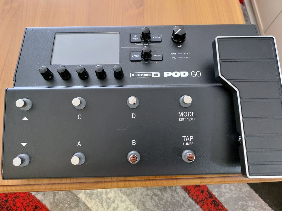 Line 6 Pod Go en caja de segunda mano · Foto 3 de 4 · Madrid · 340 €