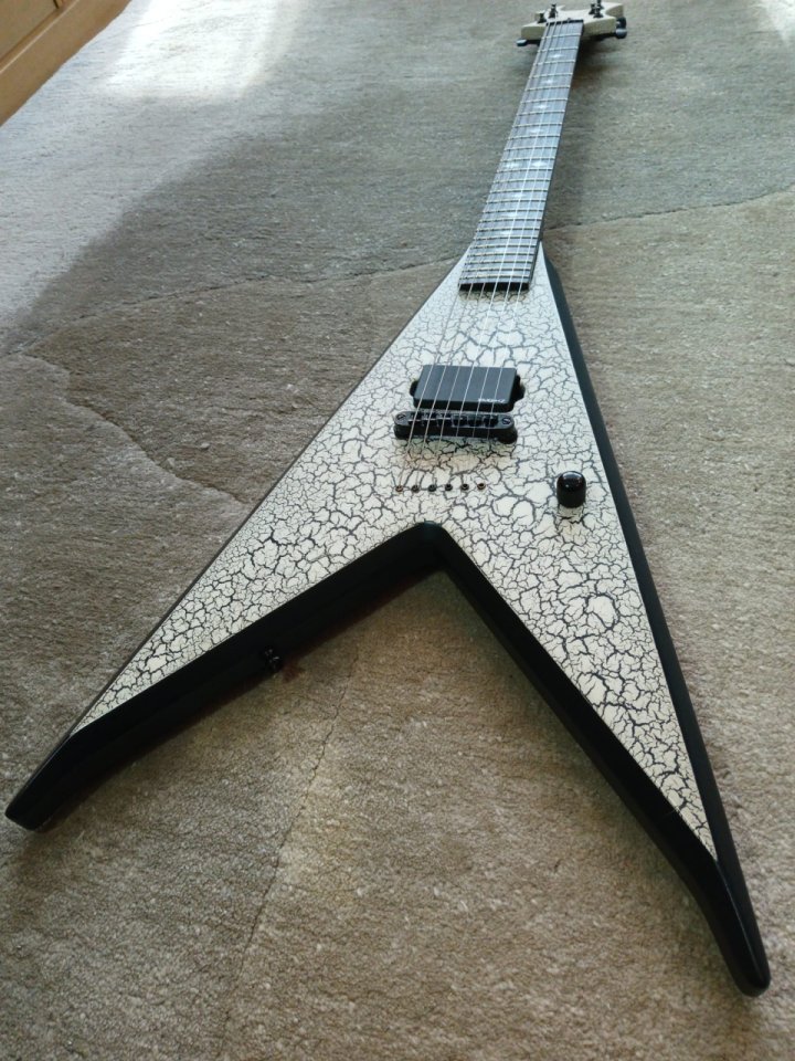 B.C.Rich JRV EDGE EMG-HZ crackle nitro custom paint