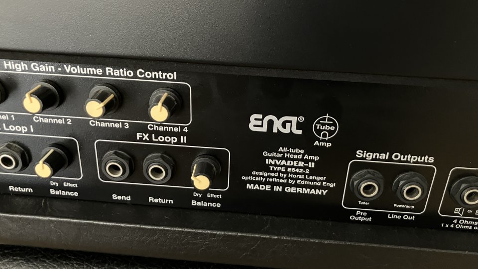 ENGL Invader II 30th Anniversary (E642/2) + Pantalla 4x12