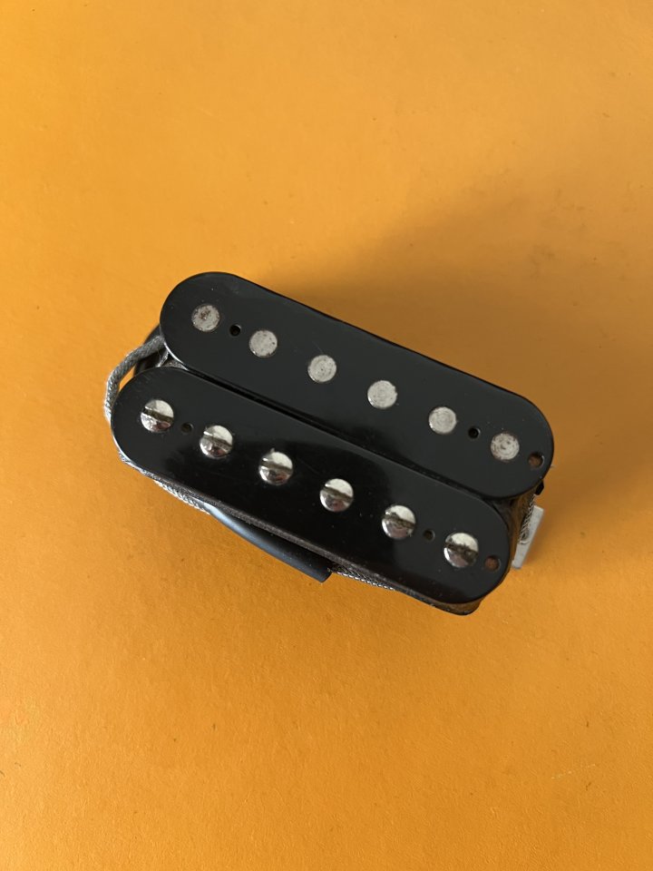 Pastilla Gibson 490T por 498T