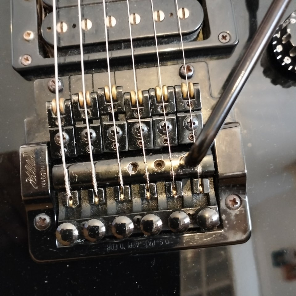 GUILD "Flyer" S280 (Made in USA)